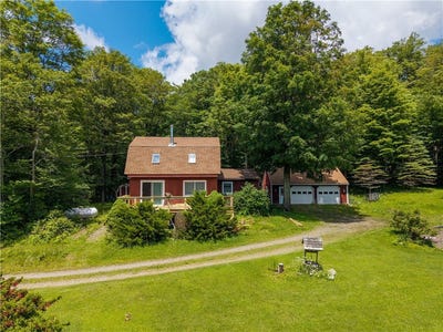 /international/us/7817-peglow-road-wayland-ny-110109004882/