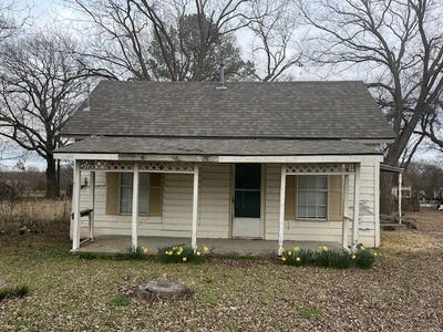 /international/us/311-s-jernigan-street-bells-tx-110106055087/