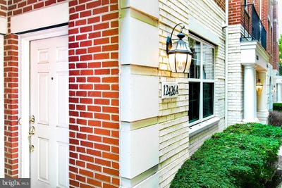 /international/us/12426-liberty-bridge-road-fairfax-va-110100359795/