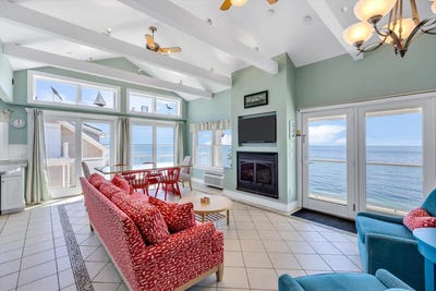 /international/us/496-shore-road-truro-ma-110097126411/