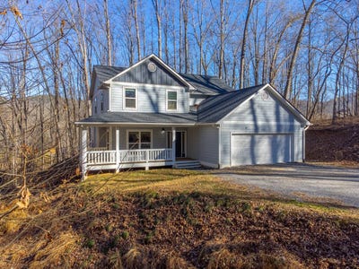 /international/us/189-crocus-ln-sylva-nc-110104871439/