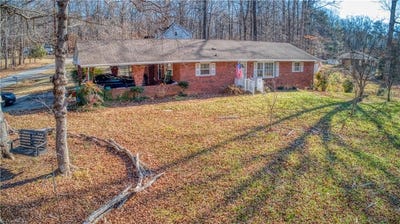 /international/us/195-claybon-drive-advance-nc-110104011935/