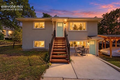 /international/us/215-n-14th-street-colorado-springs-co-110120456910/