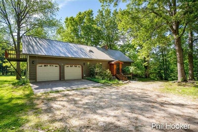 /international/us/996-prairie-creek-road-ionia-mi-110108571135/