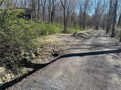 /international/us/cronk-road-wallkill-ny-110091461061/