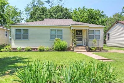 /international/us/708-s-pecan-street-nowata-ok-110100195255/