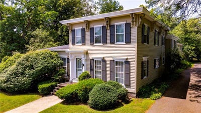 /international/us/123-n-broad-street-norwich-ny-110108355296/