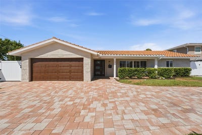 /international/us/6414-2nd-palm-point-st-pete-beach-fl-110119442879/