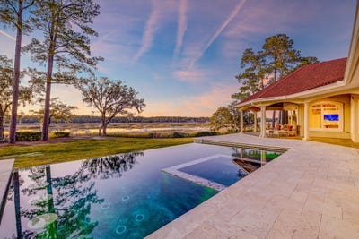 /international/us/4009-ballovista-road-johns-island-sc-110098057033/?lang=en