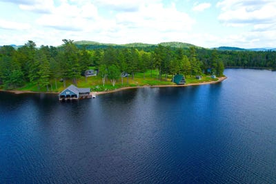 /international/us/long-lake-ny-110099376585/