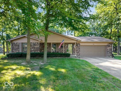 /international/us/3941-meridee-drive-indianapolis-in-110109969228/