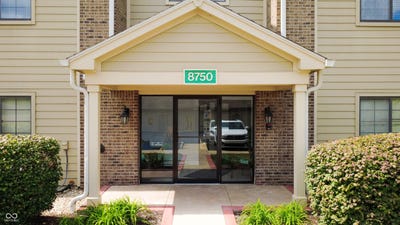 /international/us/8750-yardley-court-indianapolis-in-110110268758/