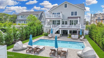 /international/us/915-barnegat-lane-mantoloking-nj-110100342485/