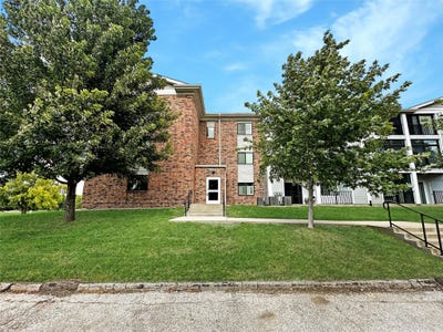 /international/us/4837-86th-street-urbandale-ia-110119721068/
