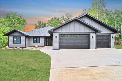 /international/us/16-deblock-lane-crosby-mn-110104551990/