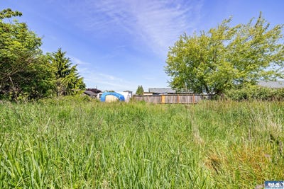 /international/us/2013-e-4th-avenue-port-angeles-wa-110108444189/