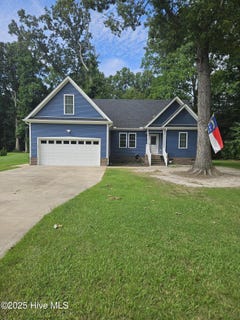 /international/us/106-poplar-circle-hertford-nc-110101258405/