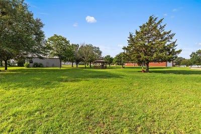 /international/us/1419-hinchliffe-road-mexia-tx-110099961638/