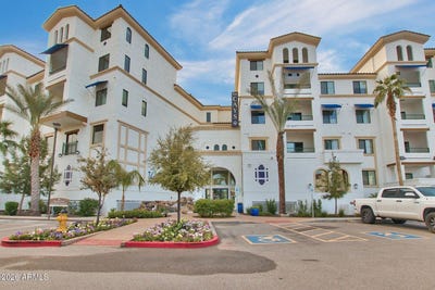 /international/us/2511-w-queen-creek-road-chandler-az-110106553555/