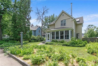 /international/us/1309-7th-street-hudson-wi-110100583809/