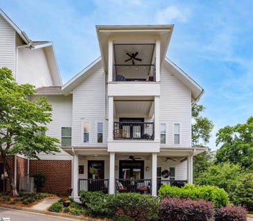 /international/us/204-e-park-avenue-greenville-sc-110108228691/