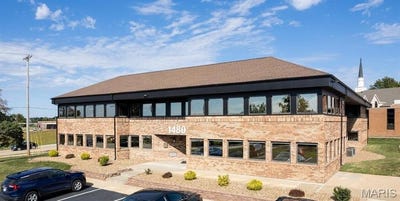 /international/us/1480-woodstone-drive-st-charles-mo-110108062615/
