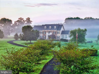 /international/us/10895-justabout-farms-lane-nokesville-va-110101398261/