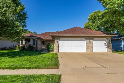 /international/us/213-frontier-st-sergeant-bluff-ia-110110403701/