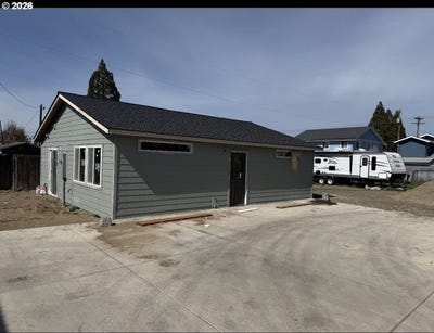 /international/us/550-19th-st-springfield-or-110108438382/