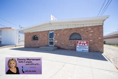 /international/us/1831-e-yellowstone-hwy-casper-wy-110108635868/