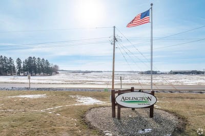 /international/us/highway-51-arlington-wi-110104154977/