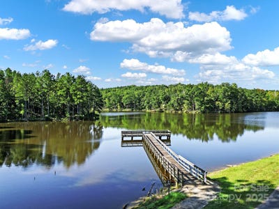 /international/us/carlisle-white-road-chester-sc-110094216570/?lang=en