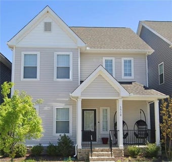 /international/us/1510-waltham-lane-newport-news-va-110108130662/