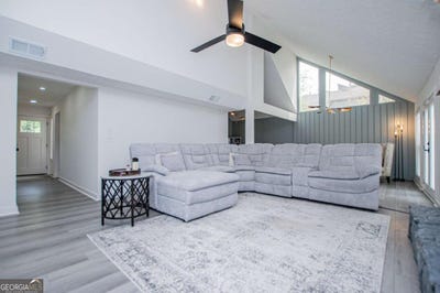 /international/us/3702-hembree-lane-marietta-ga-110108543555/