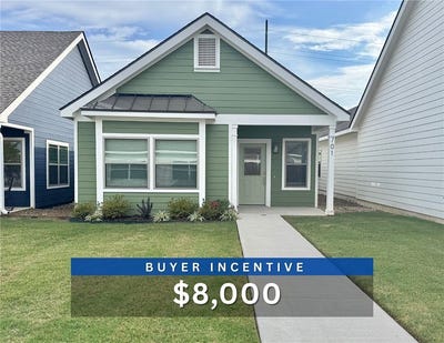 /international/us/701-ne-heights-lane-bentonville-ar-110102613124/