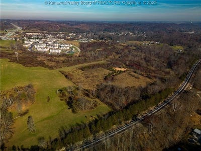 /international/us/100-devonshire-drive-scott-depot-wv-110096611206/