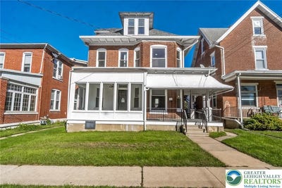/international/us/107-s-home-avenue-topton-boro-pa-110120483609/