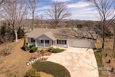 /international/us/56-shady-oak-drive-asheville-nc-110098216654/