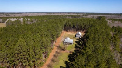 /international/us/131-mount-olive-road-windsor-nc-110098018505/?lang=en