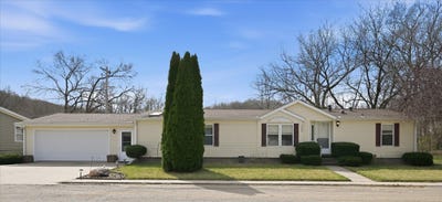 /international/us/3020-e-view-circle-missouri-valley-ia-110106988283/