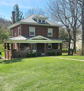 /international/us/156-claude-lane-tazewell-va-110107037352/