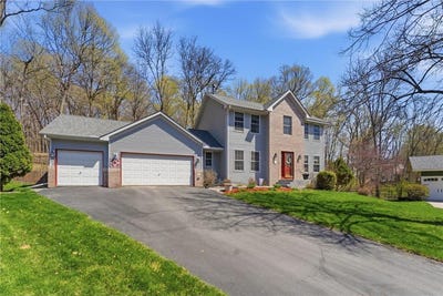 /international/us/4030-woodhill-court-rockford-mn-110107541043/