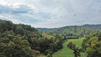/international/us/119-cody-court-glen-daniel-wv-110102680952/