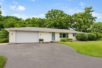 /international/us/1317-n-oakwood-drive-mchenry-il-110108871861/