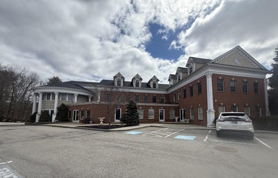 /international/us/155-lafayette-road-north-hampton-nh-110098861250/