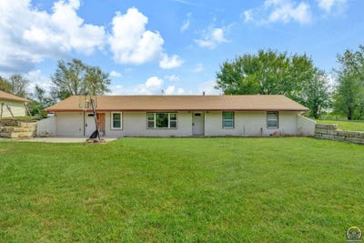 /international/us/14066-s-rd-mayetta-ks-110110228536/