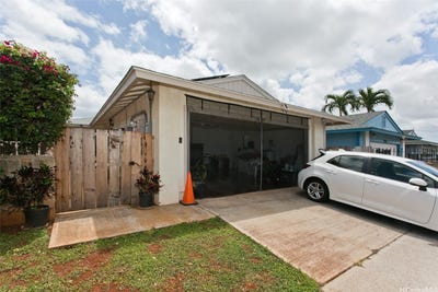 /international/us/94-529-palai-street-waipahu-hi-110108024691/