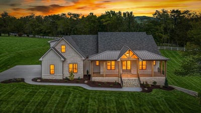 /international/us/45-green-way-blairsville-ga-110120020129/