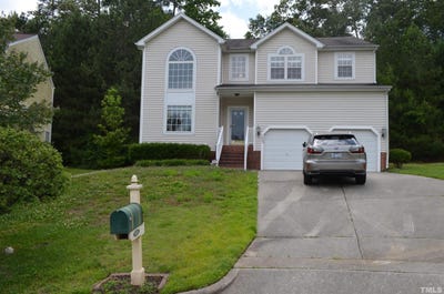 /international/us/1005-double-spring-court-apex-nc-110107628152/