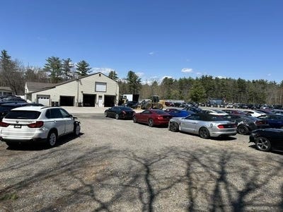 /international/us/237-main-street-plaistow-nh-110108146922/